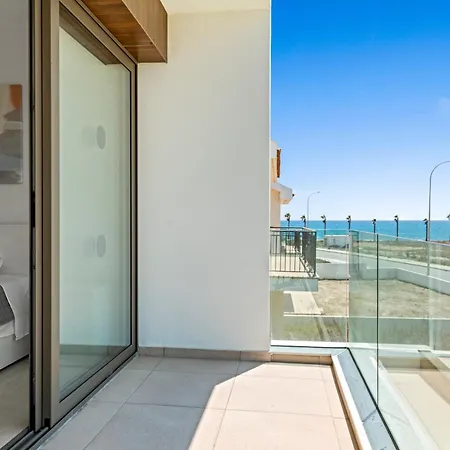 Serenity Waves Villa 16 Larnaca Exterior photo
